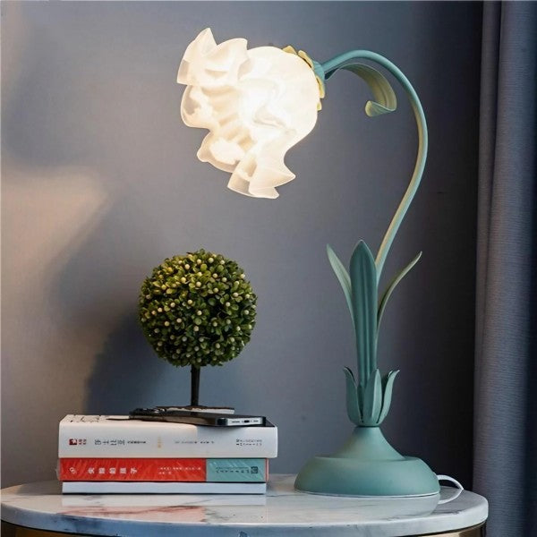 Vintage Adjustable Flower Table Lamp - Timeless Elegance with Functional Design