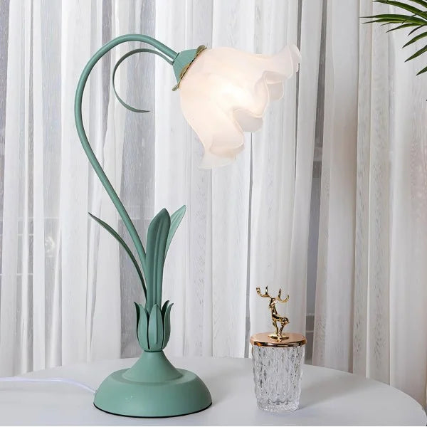 Vintage Adjustable Flower Table Lamp - Timeless Elegance with Functional Design