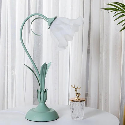 Vintage Adjustable Flower Table Lamp - Timeless Elegance with Functional Design