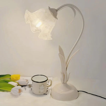 Vintage Adjustable Flower Table Lamp - Timeless Elegance with Functional Design