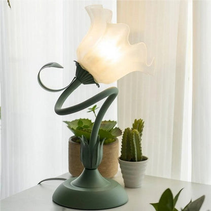 Vintage Adjustable Flower Table Lamp - Timeless Elegance with Functional Design