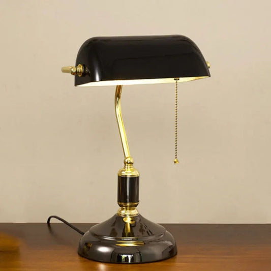European Elegance Glass Table Lamp – Timeless Sophistication